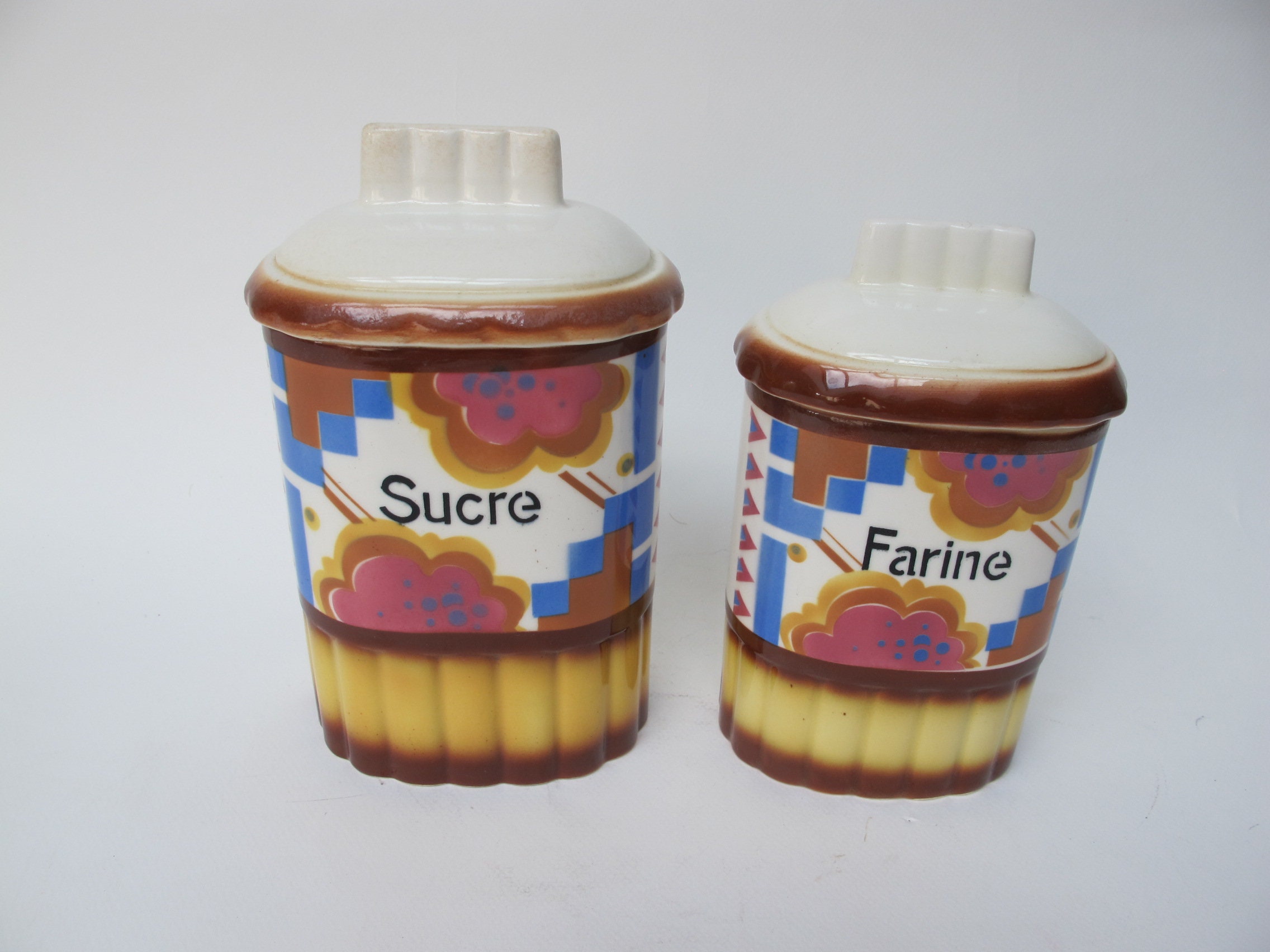 Deux Pots Farine et Sucre en Faïence de Ditmar Urbach