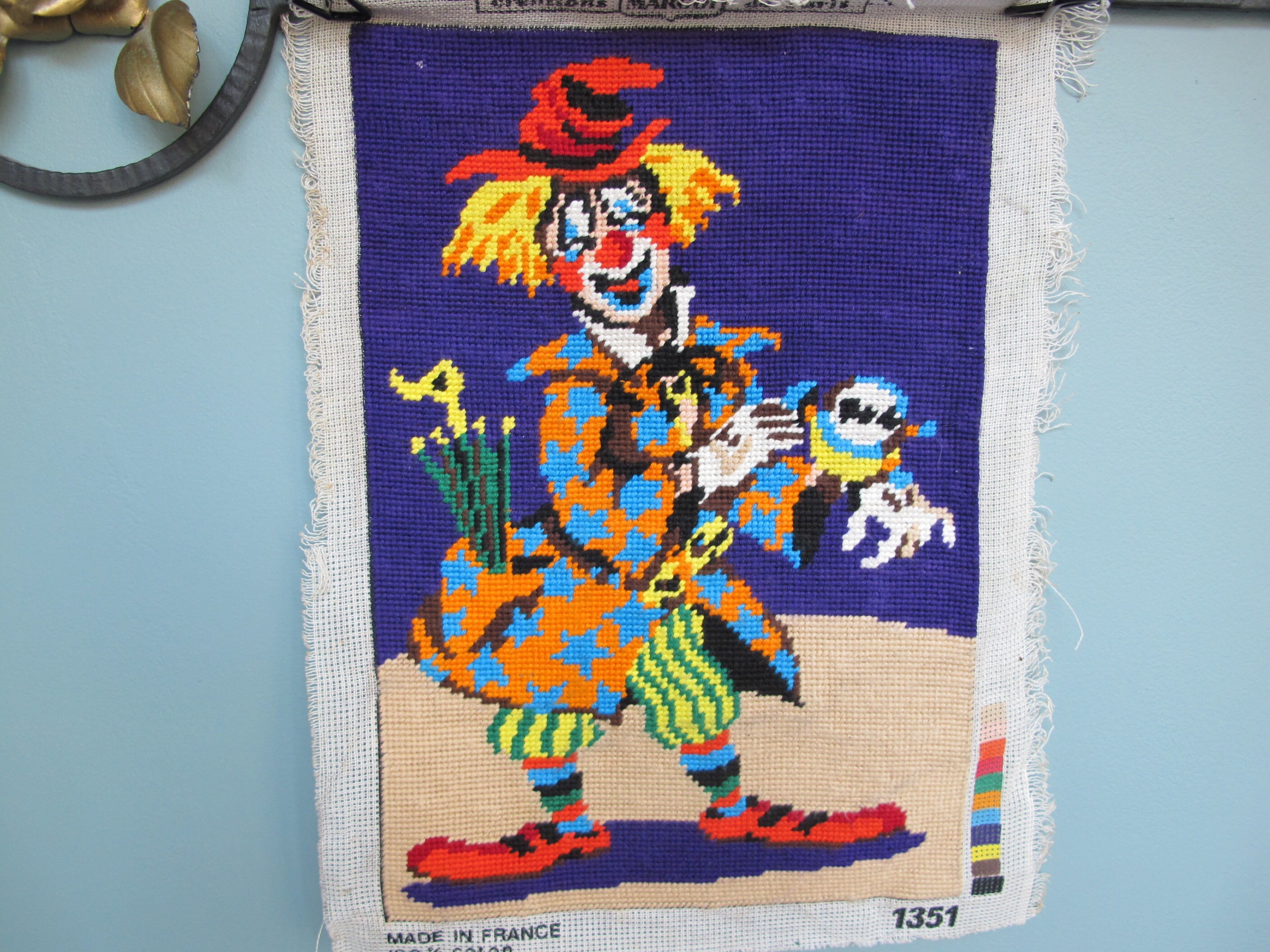 Canevas Tapisserie Clown Au Parapluie