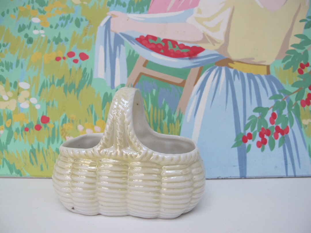 Panier vide poche en céramique verte vintage | Assiettes anciennes