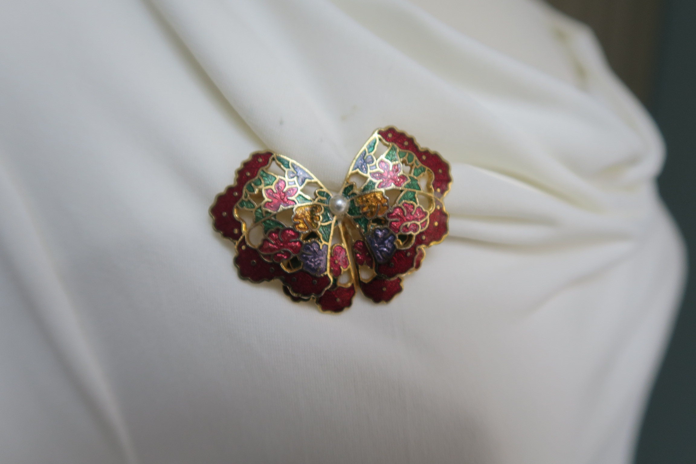 Broche Vintage En Metal dorée avec strass | Kaufen auf