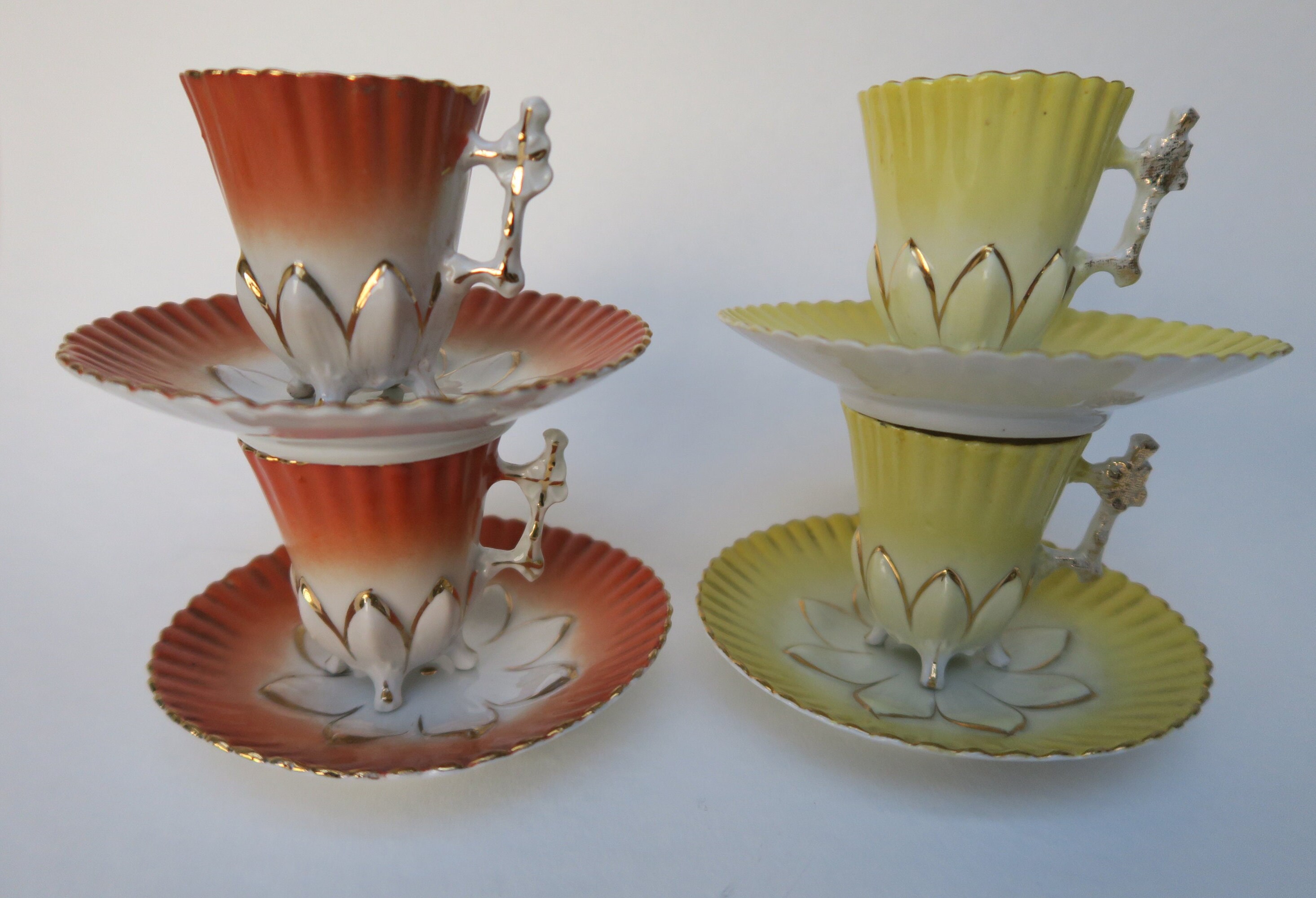 Ravissantes Tasses en Porcelaine Forme Lotus