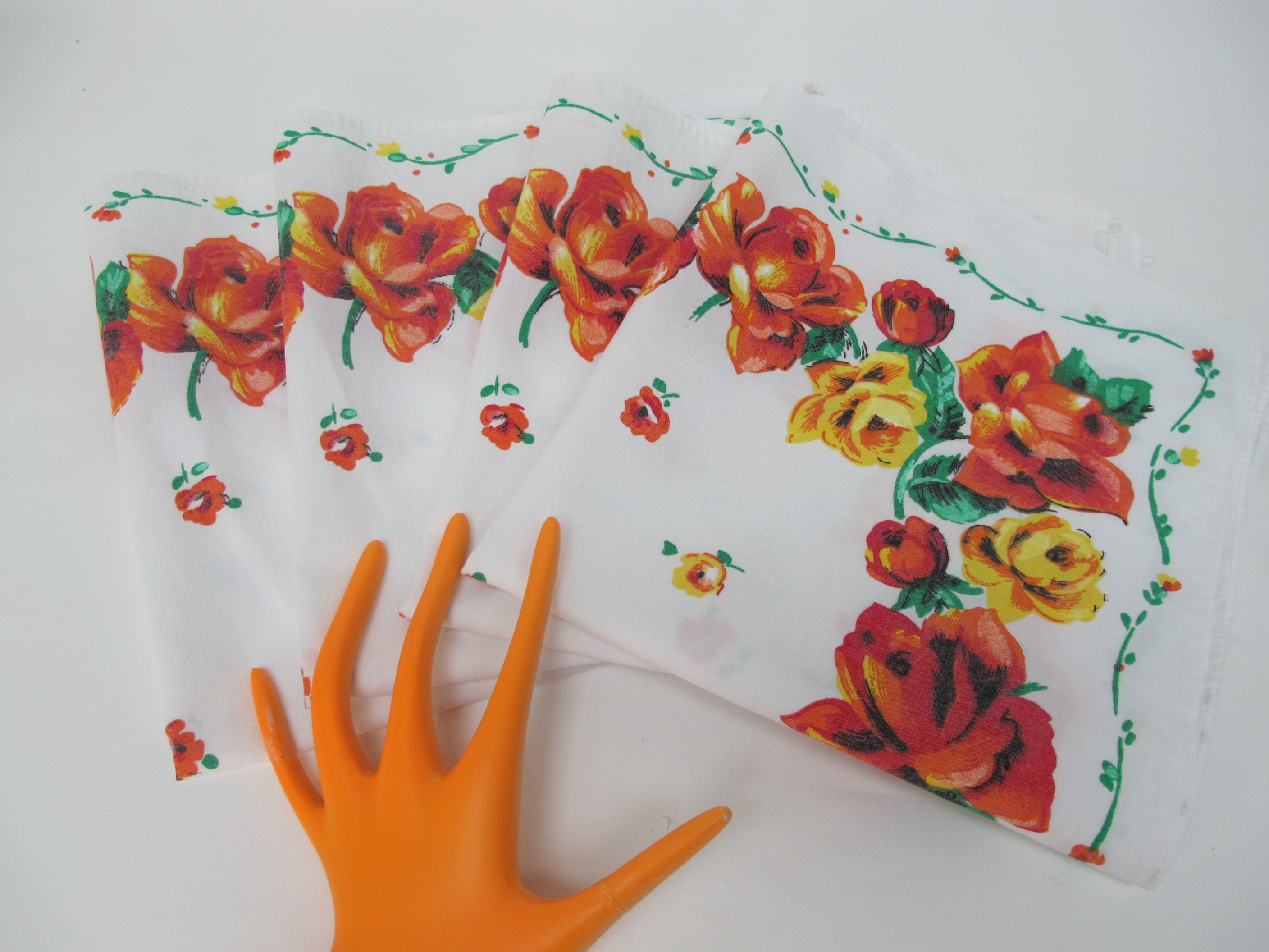 Lot de 4 Serviettes Table avec Des Roses Oranges