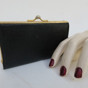 Porte monnaie vintage en cuir noir en cuir grainé