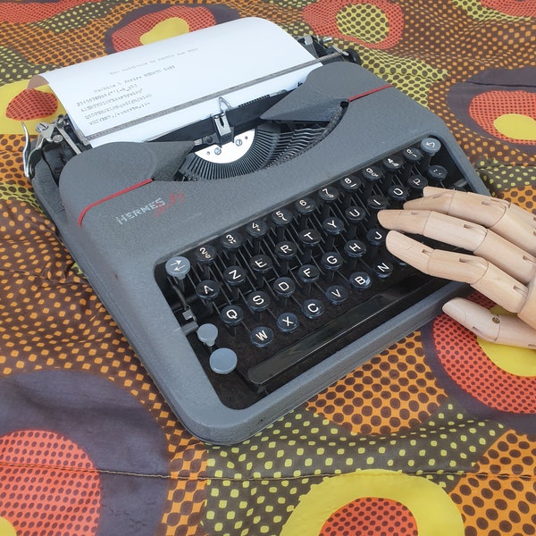 Hermes Baby machine à écrire