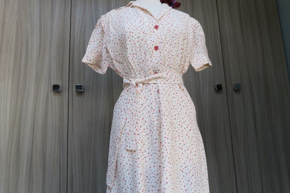 Adorable robe vintage dans un style années 40 - image 2