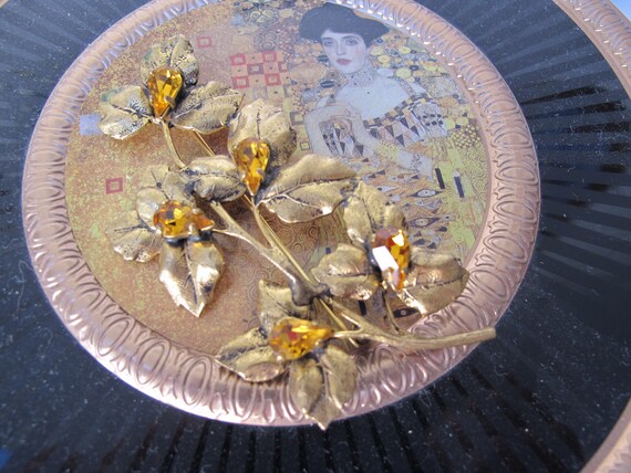 Large gold metal brooch, flower stem - image 5