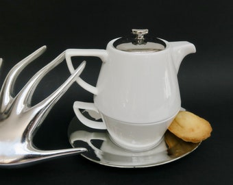 Jamson et Tailor white and silver porcelain tea set, teapot, cup and tray