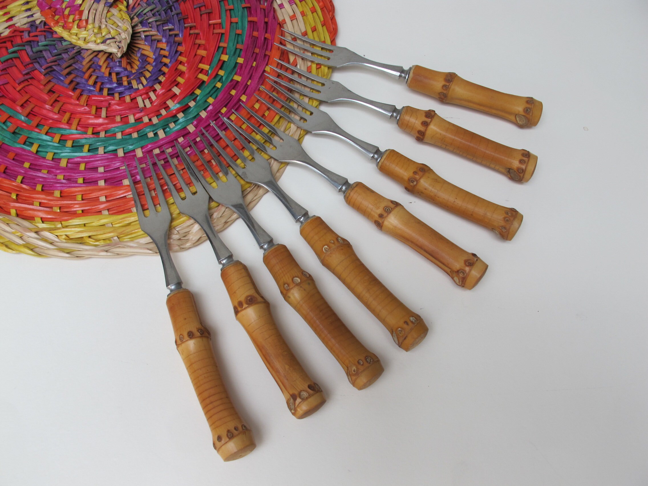 Lot de 8 Fourchettes à Entrées ou Dessert Manche en Bambou et Inox