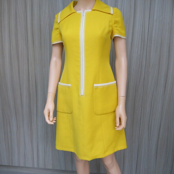 Robe mod jaune soleil à surpiqures, XS-Small