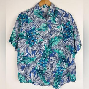 Sophisticates Vintage Blue Floral Silk Top