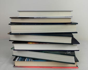 Zestaw książek, Kolekcja książek, Zestaw książek kryminalnych, Książka miesiąca, Wybierz gatunek, Półka na książki, Selekcja książek