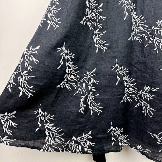 Peter Nygard Vintage Black Embroidered Linen Dress - image 3