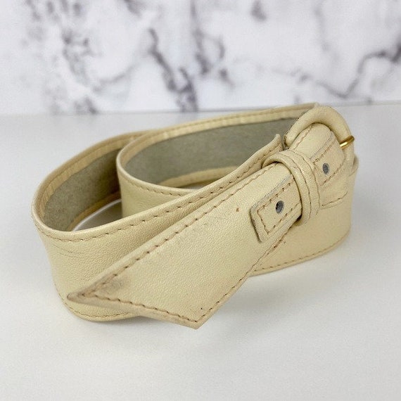 Vintage Lightweight Beige Leather Belt - image 5