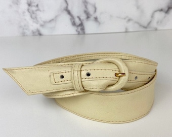 Vintage Lightweight Beige Leather Belt