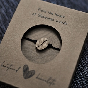 Houten bedelarmband met gebrande koffieboon - Minimalist Coffee Lover of Barista Gift