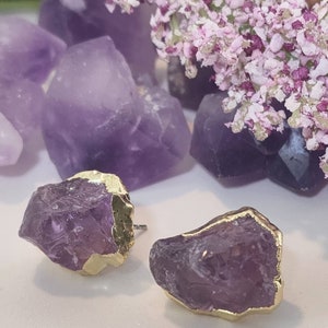 Amethyst stud earrings with gold infused edge