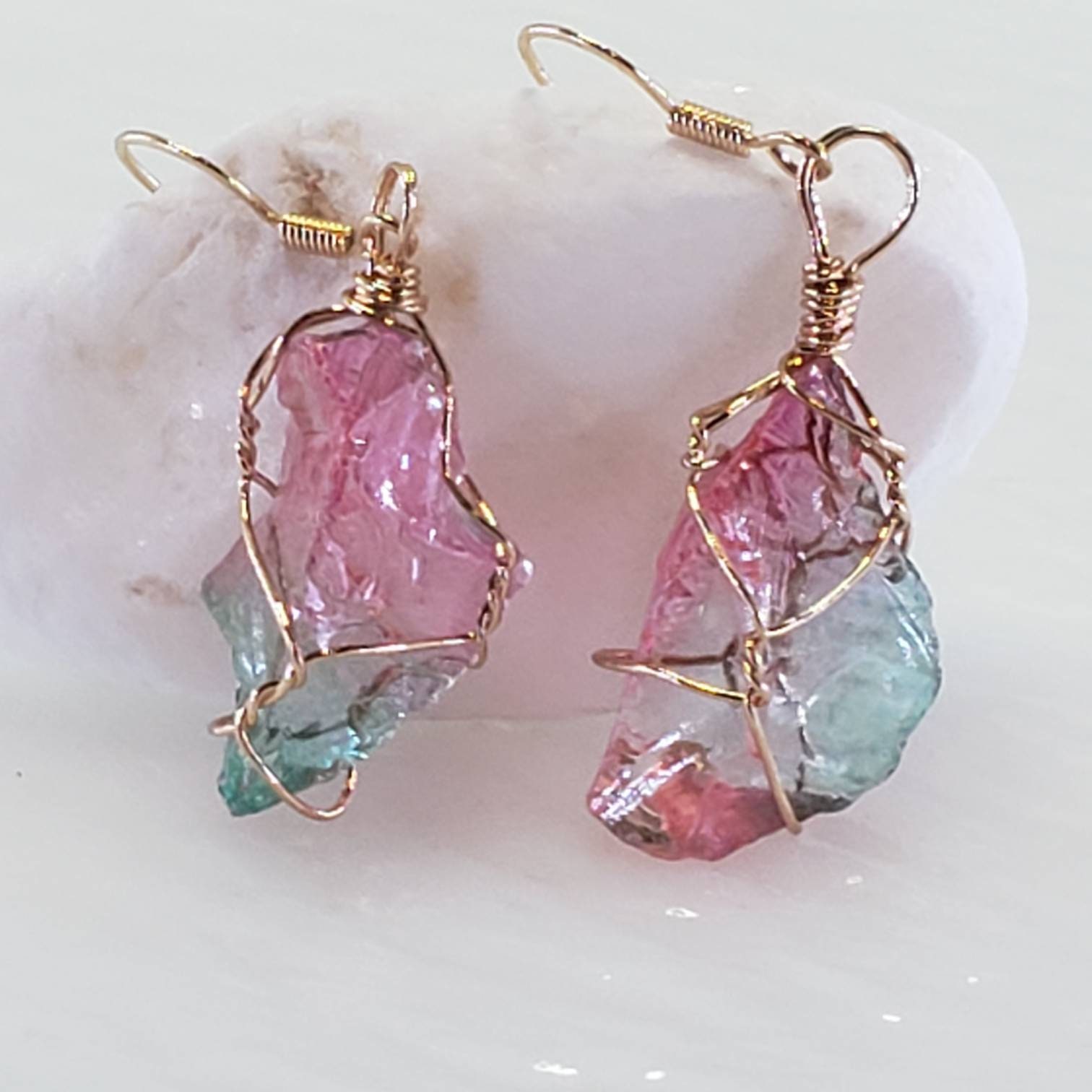 Rainbow quartz earrings deals