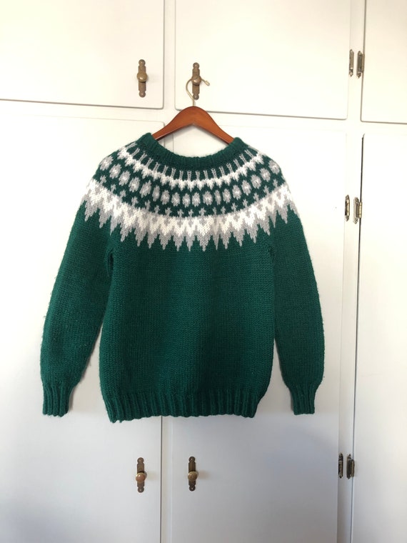 Vintage Women’s Hand Knit Wool Sweater