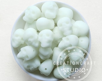 Glow In The Dark Skull Beads,Transparent White Skull Silicone Beads, Luminous Beads, Halloween Beads