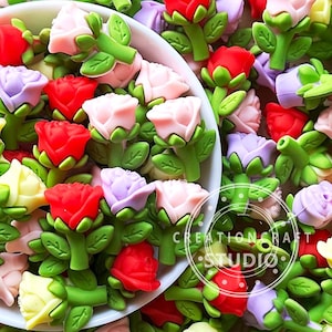 Surtido de cuentas de rosas 3D, cuentas de silicona florales, cuentas focales