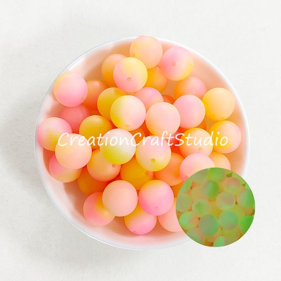 15mm Orange Glow In The Dark Silicone Bead