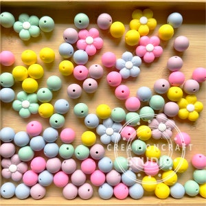Flower Beads, Bulk Beads, Colored Beads Mix, Flower Focal Silicone Beads,15mm Round Beads Assorted Pack 110Pcs