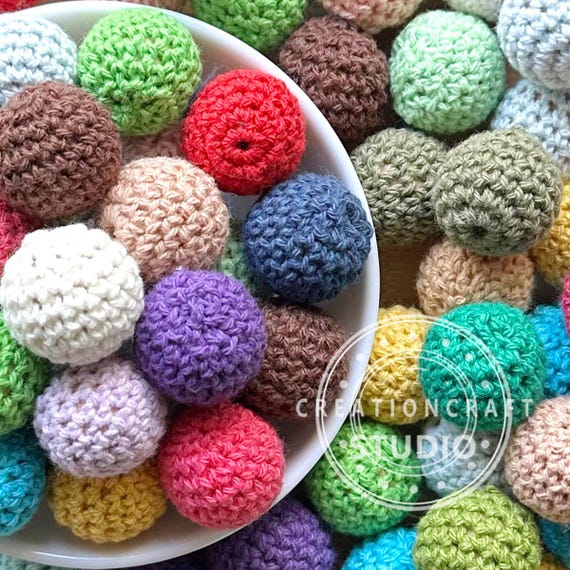Lot De 24 Perles En Crochet D'art - Coton Perle Et Perles Rocaille - Couleurs Diverses - France