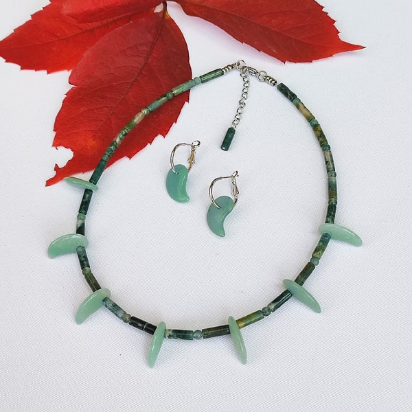 Magatama Choker and Earrings with Moss Agate and Green Aventurine. Gemstone Claw-Shaped Shinto Amulet Jewelry