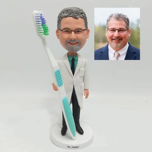 Custom Dentist Bobblehead, Personalized Doctor Figurine, Graduation Gift, Soft Clay Doll