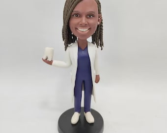 Custom female dentist bobblehead,Female doctor bobblehead, dentist,orthodontic treatment,Oral therapy,gifts for a doctor,gift for her