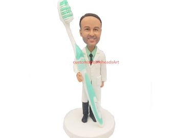 Professional Dentist Bobblehead, Handmade Collectible Figure with Detachable Toothbrush, Whimsical Desk Toy for Medical Lovers