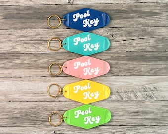 Vintage Motel Pool Keychain - Colorful Keychain for a Retro-Inspired Beach House Look