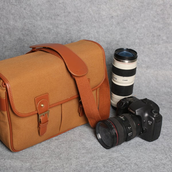 Medium Camera Bag, School Bag, Messenger Shoulder Bag, Crossbody bag, Travel Bag, Bag men, Bag women, Canvas Bag, Khaki Canvas / TRAIL