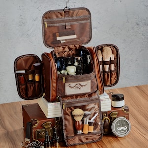 Cadeaux de garçon d'honneur, trousse de toilette à suspendre, articles de toilette de voyage, grande trousse de toilette personnalisée pour homme, kit de rasage/kit de protection étanche en cuir PU, cadeaux.