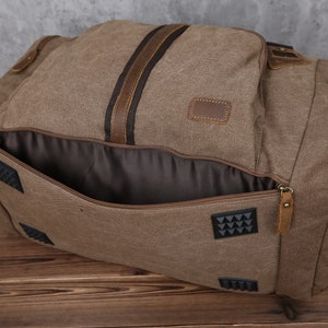 Bolsa de lona de viaje, bolsa de fin de semana de cuero de lona impermeable, bolsa de fin de semana para llevar durante la noche con compartimento para zapatos para hombres y mujeres personalizada imagen 10