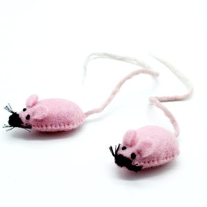 2 Pcs - Felt Pink Mouse Toy - Kids Toy - Felt Play Ornament - Eco-Friendly - Interactive Animal Teaser - Kitten House