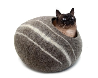 Felted Cat Furniture - Felt Cat Cave - Modern Pet Bedding - Wool Cat Bed - 100% Pure Wool - Gift for Pet Lovers