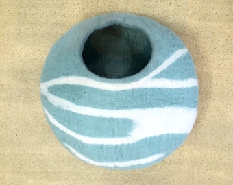 Handmade Wool Felt Cat Cave – Modern Striped Pet Bed