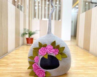 Long Tailed Flower Felt Cat Cave - Unique And Stylish Pet Sanctuary - Gift For Cats & Dogs
