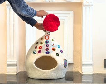 Cream White Rainbow Dot Fish Tail Cat Cave – Handmade Wool Felt Pet Bed, Cozy Cat House, Unique Fish Design, Modern Home Décor