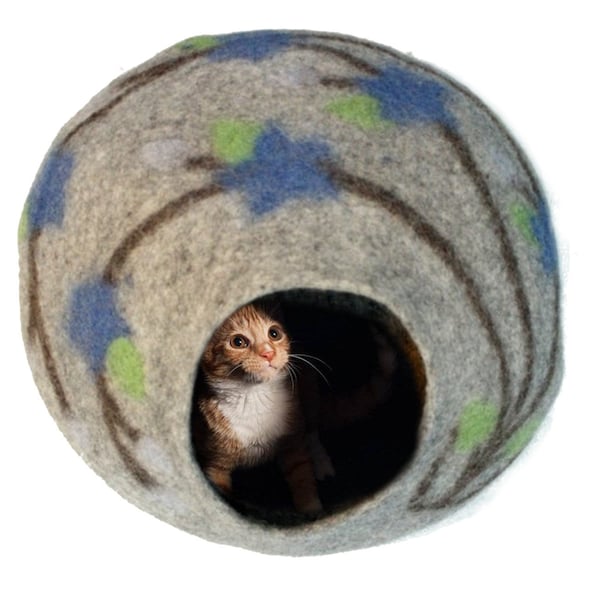 Felt Gray Cat Cave - Pet Furniture - Cozy Wool Kitty Bed - Cat Nap Cocoon - Pet House - Kitty Warmer - Wool Pet Cave