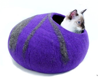 Ręcznie robiona fioletowa, filcowana wełniana jaskinia dla kota – przytulne legowisko dla zwierząt