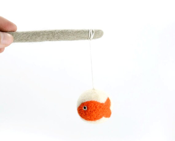 Premium cat toys top