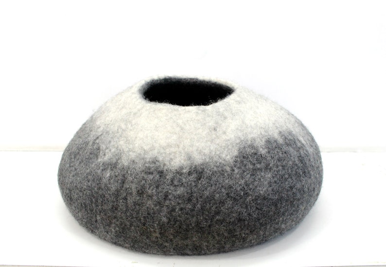 wool felt cat house