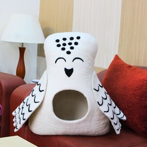 Owl Wool Cat Cave - Indoor Cave - Dome Kitty Bed - Washable Puppy House - Soft & Cozy Pet Bed