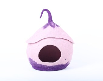 Handmade Wool Cat House- Large Cat Beds- Pure Wool Pet Funrniture- Customizable Pet Beds