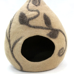 handmade cat house, kitty bed, felt cat house