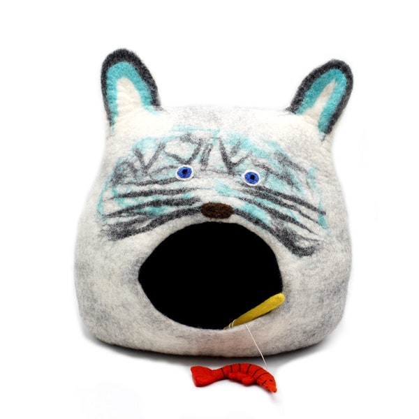 Felt Cat Cave with Ears - Unique Design Cat Bed - Gift for Cat Lovers - Cozy Cat Cave - Handmade Wool Cat Cave