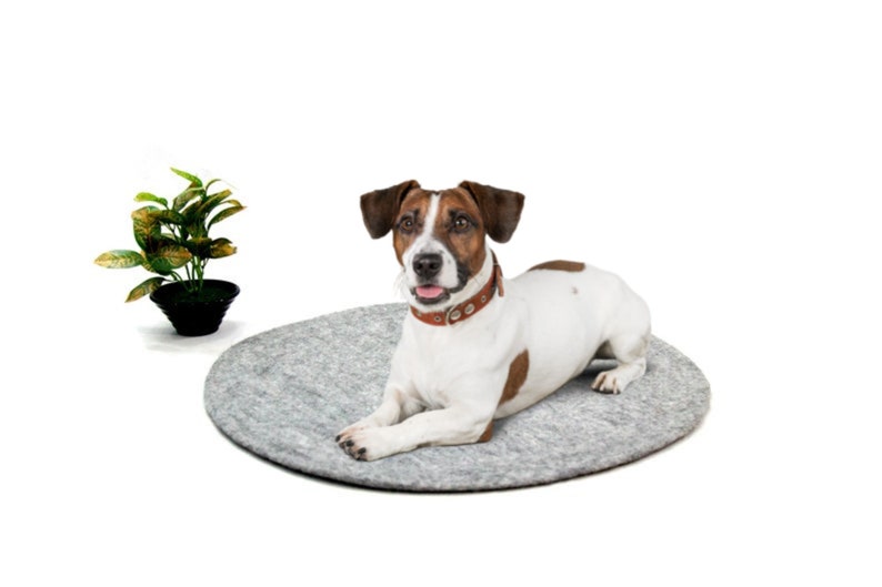 felt gray mat