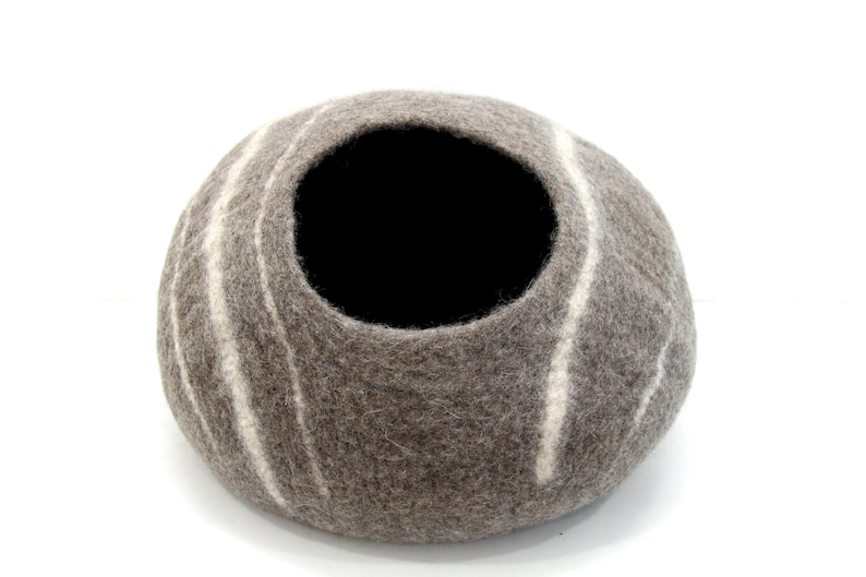 stripes wool cat house